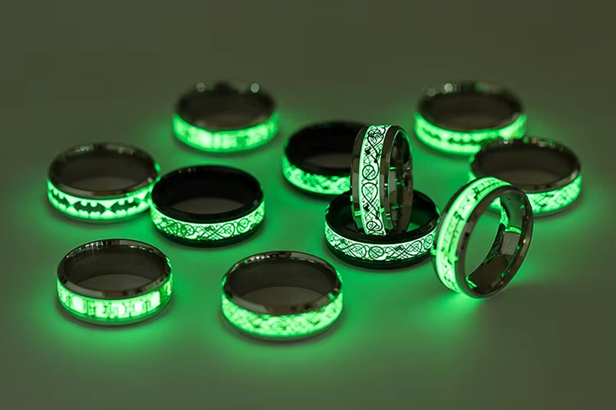 Luminous Dragon Rings for Men Black Gold Blue Color Stainless Steel Women Rings Trendy Glow in the Dark Male Band Ring Jewelry
