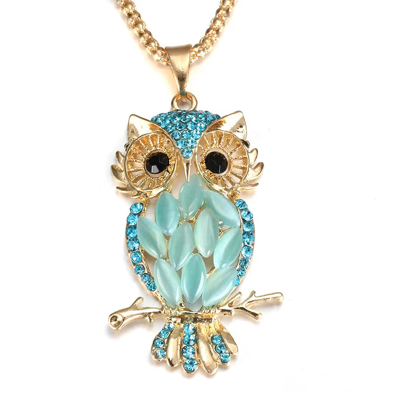 Hollow Golden Zircon Lady Pendant Box Owl Aromatherapy Locket Essential Oil Diffuser Magnetic Opening Necklace Jewelery