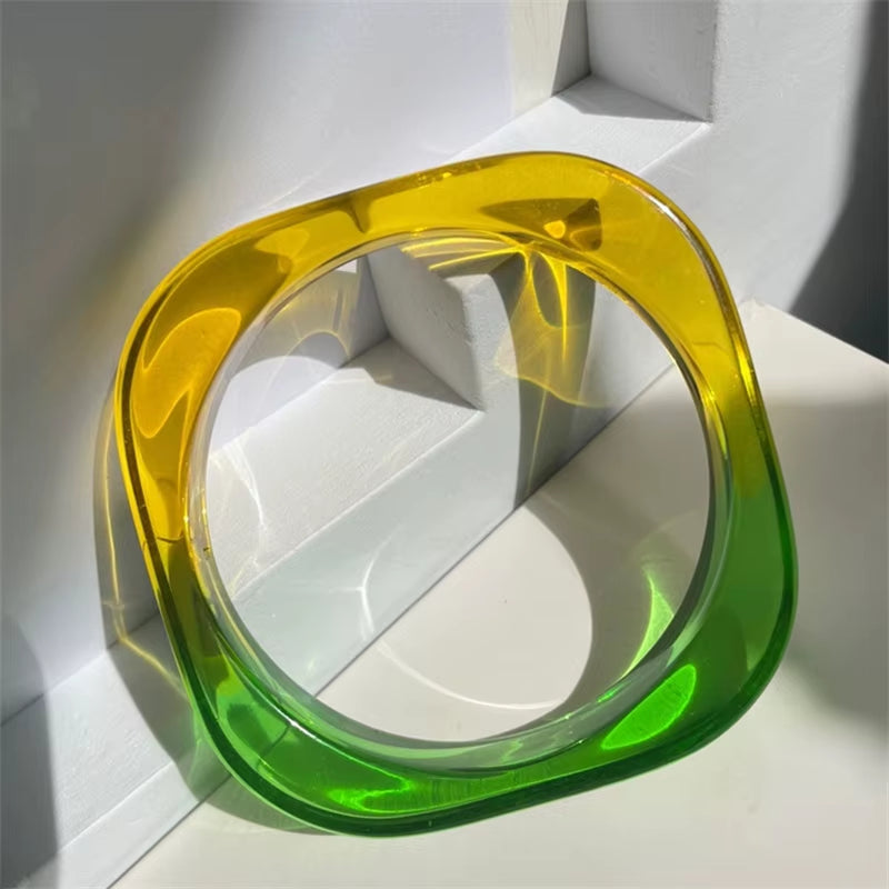 HUANZHI Vintage Resin Acrylic Geometric Irregular Square Quadrilateral Bangle Simple Style Bracelet for Women 2021 New Jewelery